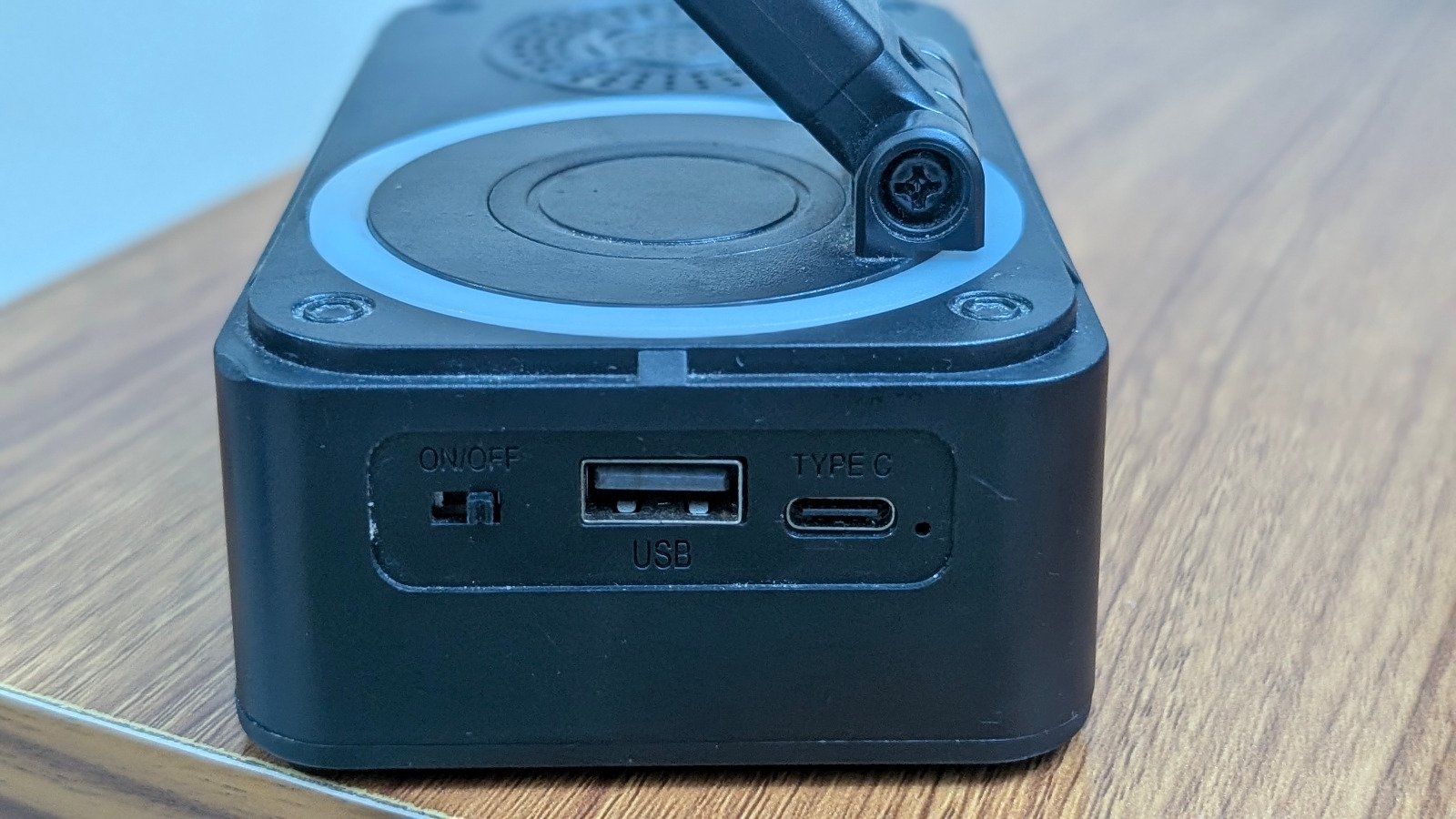 K98 Rotating Foldable Cell Phone Stand with Bluetooth Speaker - Image 4